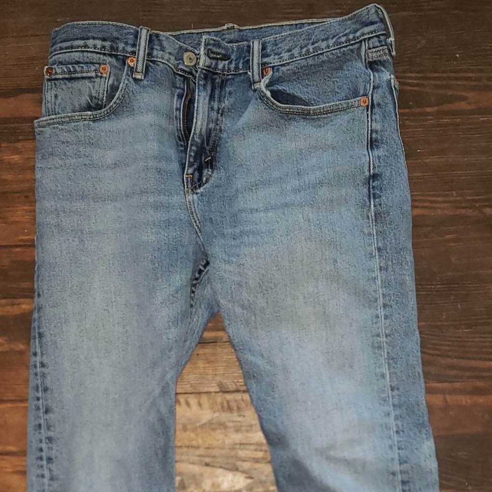 Levi's 502 Taper Cut Jeans